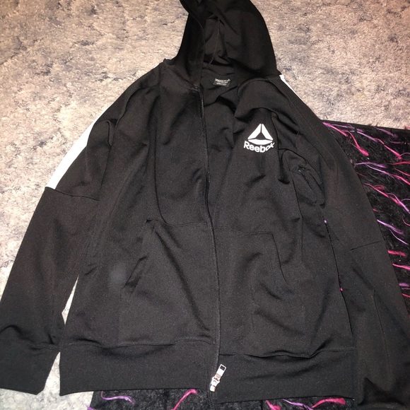 Reebok jacket - Picture 1 of 2